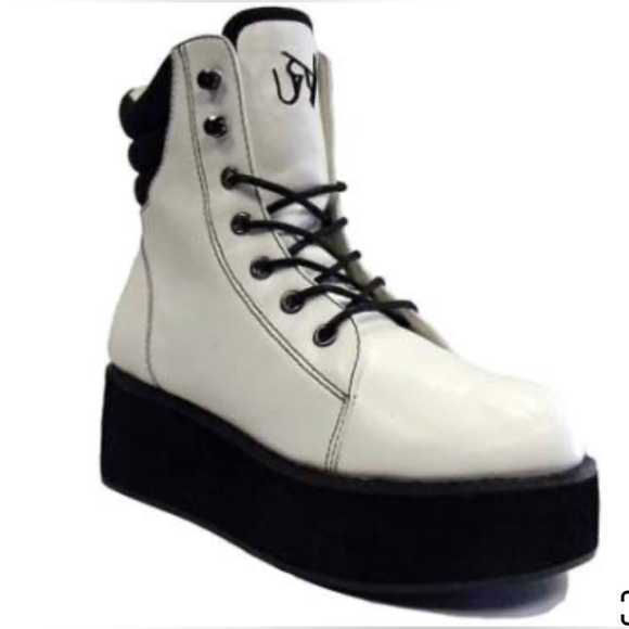 YRU White Platform Boot - Picture 5 of 6